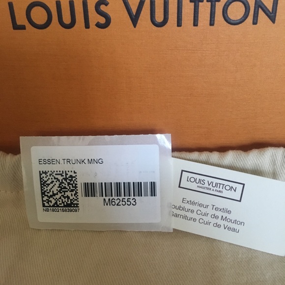 Louis Vuitton Mini Essential Trunk - Picture 5 of 8